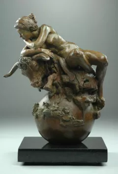 Circle of Life - Taurus by Nguyen Tuan on Bronze Sculpture