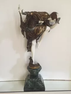 Pieces by Claire Colinet