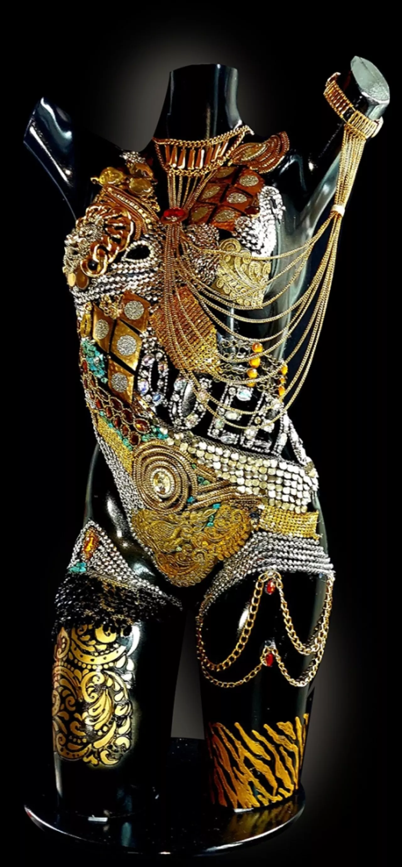 Royal by Liana Gor on Sculpture