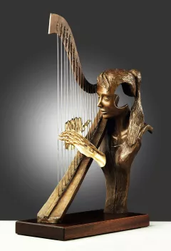Armoniosamente (Harmony) by Lucio Oliveri on Bronze Sculpture